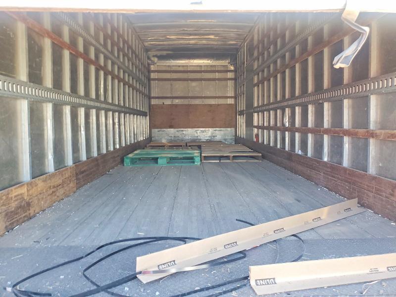 2011 International 4300 BOX Truck