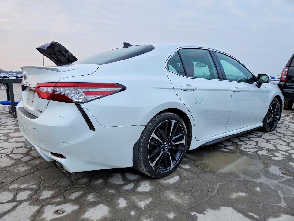 2019 Toyota Camry xse