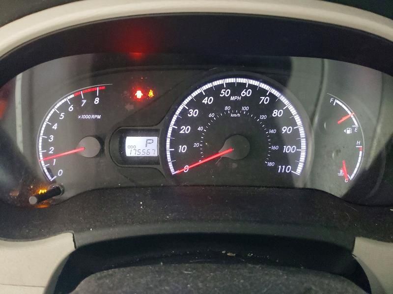 2014 Toyota Sienna le