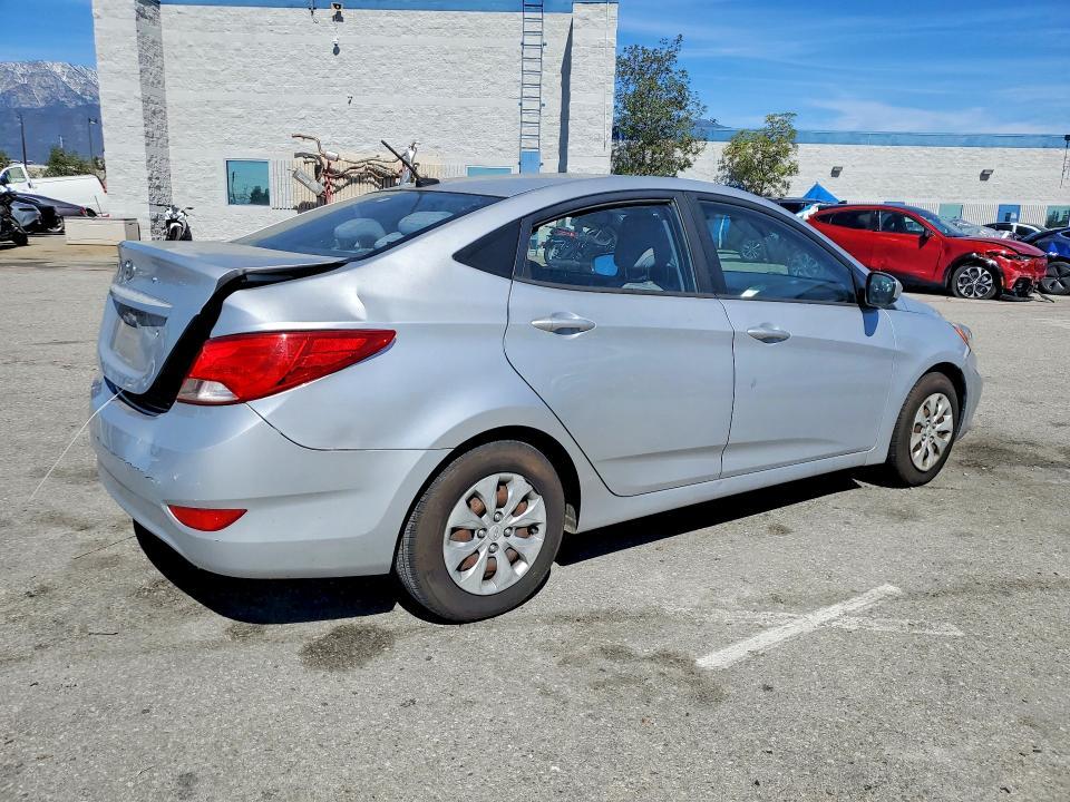 2016 Hyundai Accent se