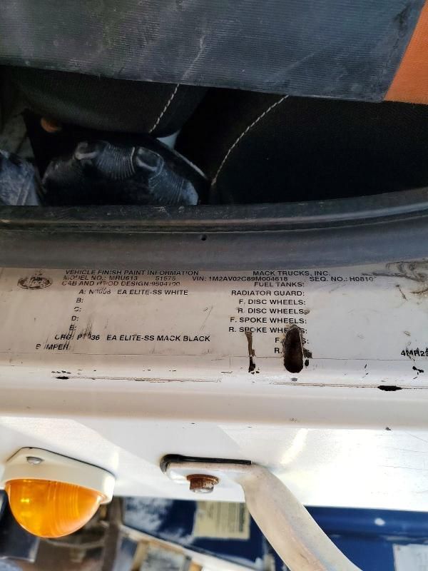 2009 Mack Mru600 Refuse Truck