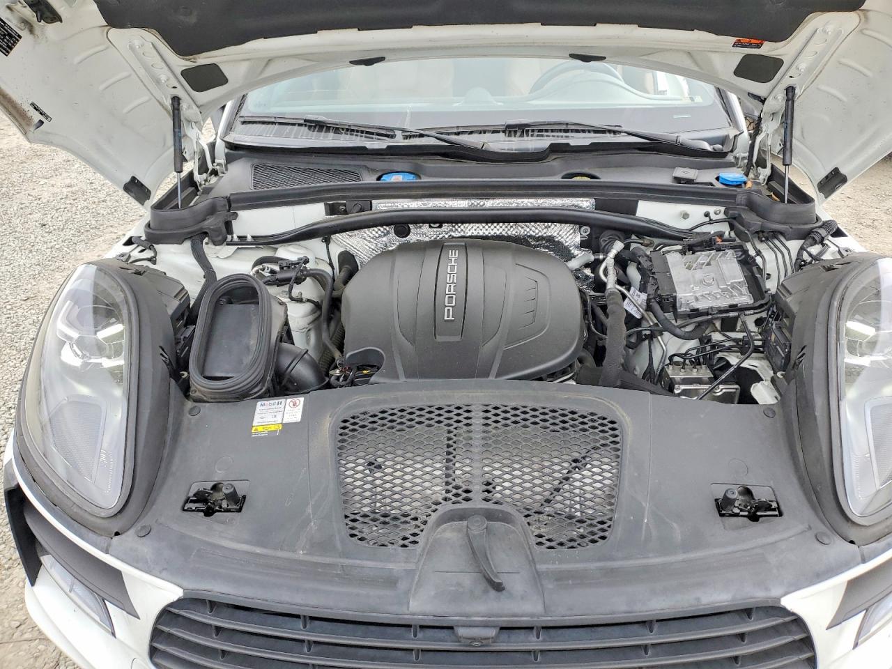 2021 Porsche Macan