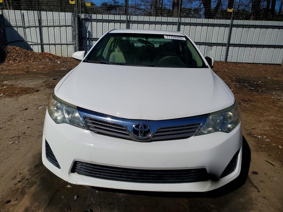 2012 Toyota Camry l
