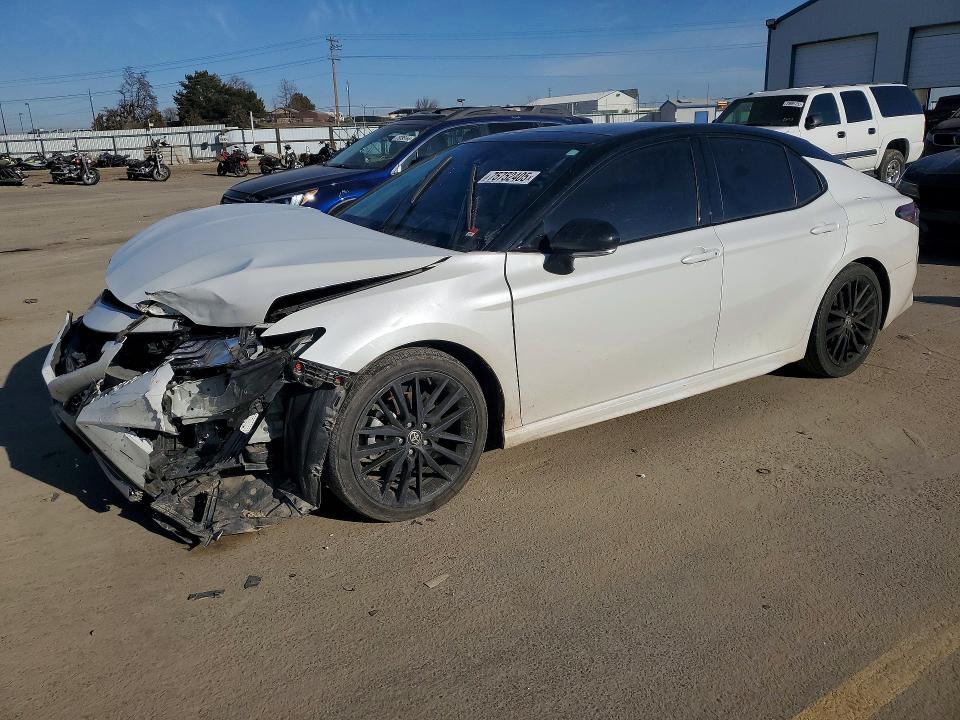 2021 Toyota Camry xse
