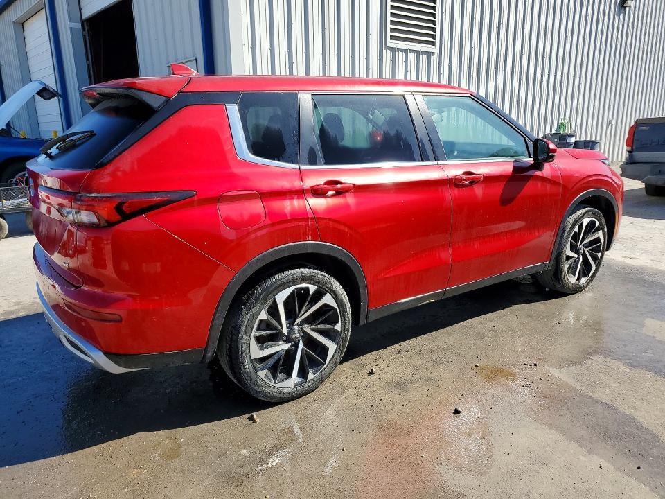 2022 Mitsubishi Outlander se