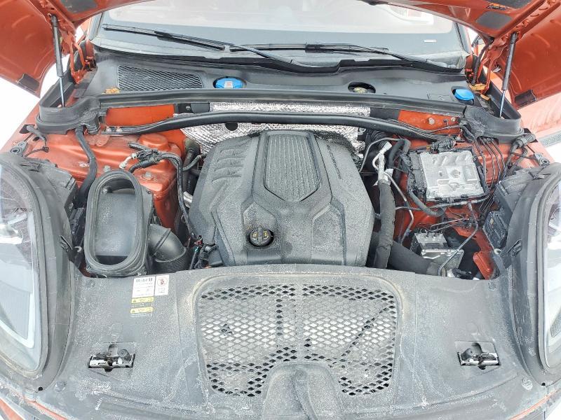 2023 Porsche Macan Base
