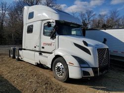 Salvage cars for sale from Copart Columbia, MO: 2019 Volvo VN VNL
