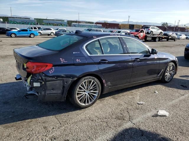 2019 BMW 530E