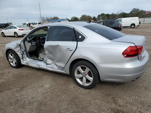 2013 Volkswagen Passat SE