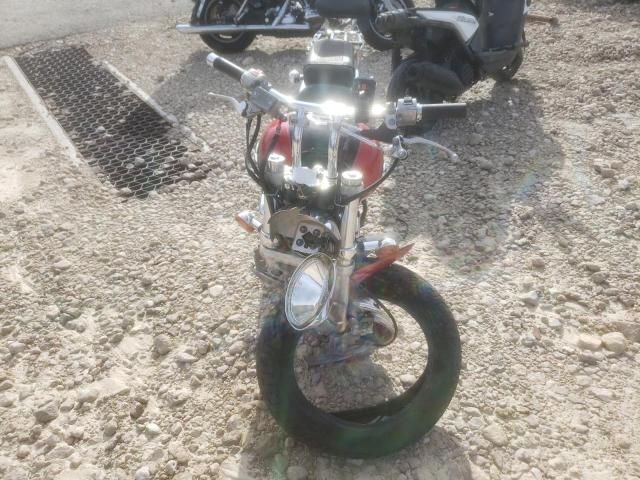 1999 Suzuki VZ800