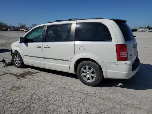 2010 Chrysler Town & Country Touring