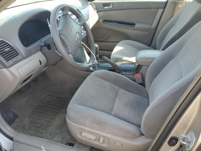 2005 Toyota Camry LE