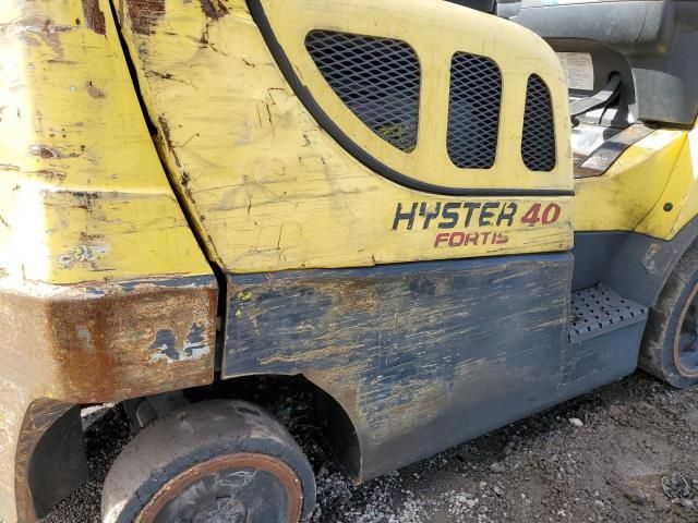 2010 Hyster ER Forklift