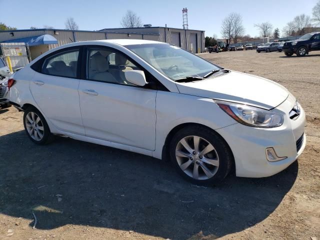 2013 Hyundai Accent GLS