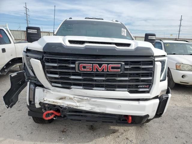 2024 GMC Sierra K2500 AT4