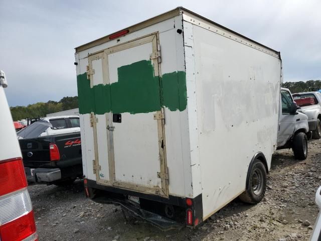 2015 Ford Econoline E350 Super Duty Cutaway Van