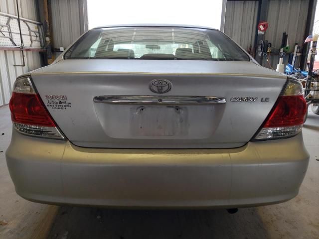 2005 Toyota Camry LE