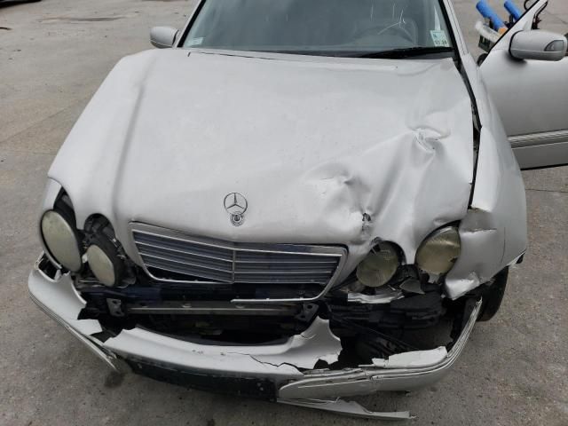 2001 Mercedes-Benz E 320