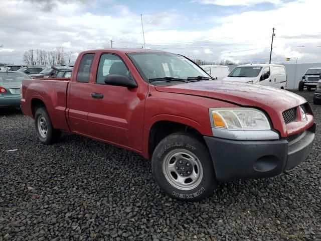 2006 Mitsubishi Raider LS