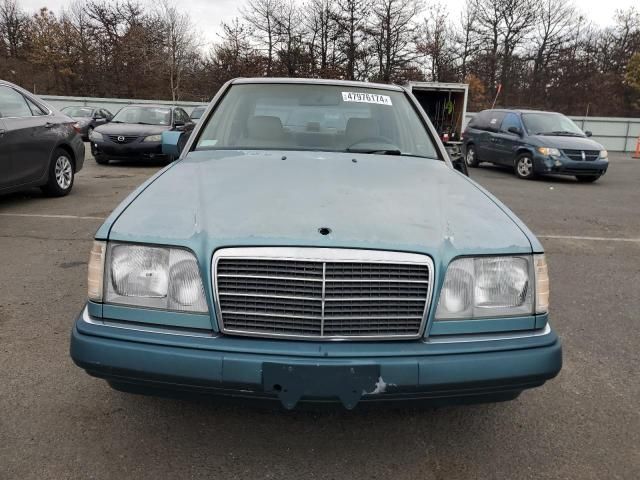 1994 Mercedes-Benz E 320