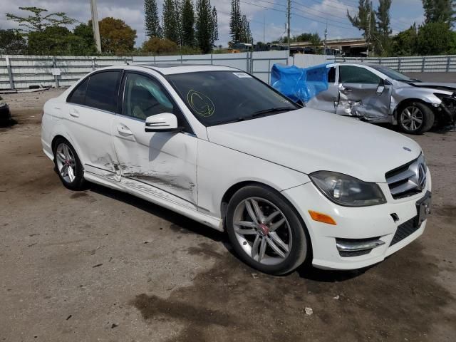 2014 Mercedes-Benz C 250