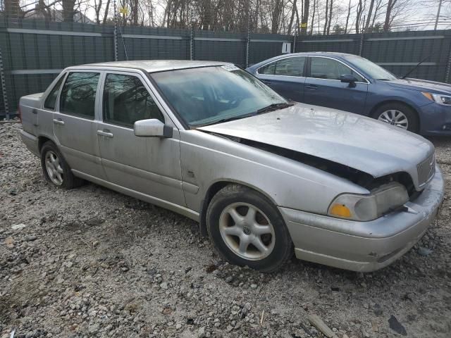 1999 Volvo S70