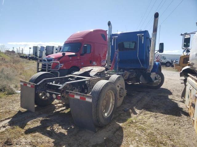 2018 Kenworth Construction T800