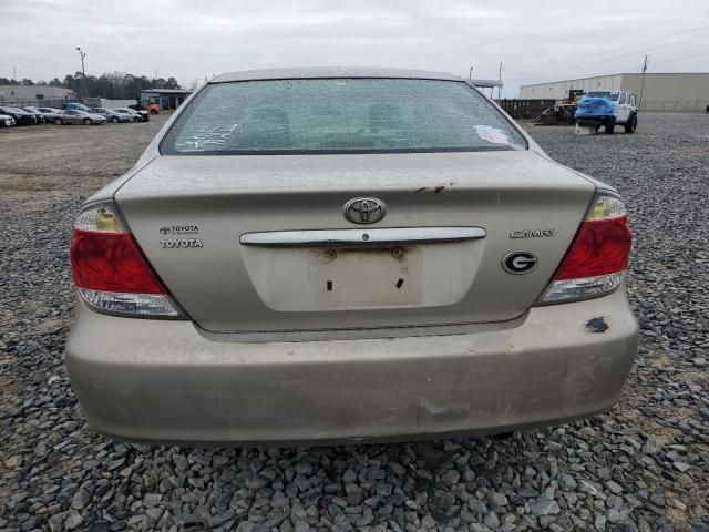 2005 Toyota Camry LE