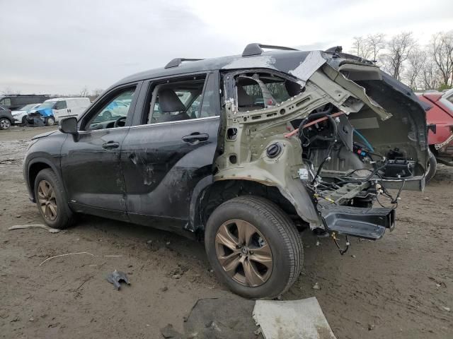 2023 Toyota Highlander Hybrid Bronze Edition