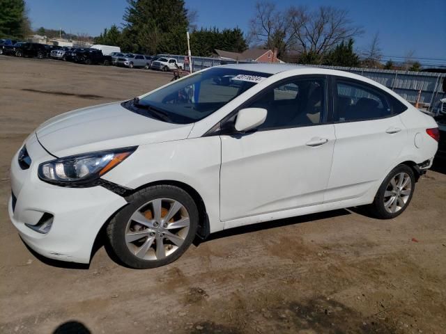 2013 Hyundai Accent GLS