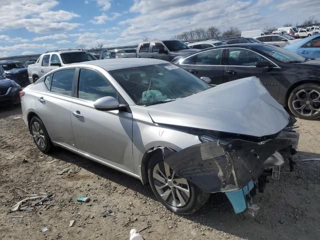 2019 Nissan Altima S