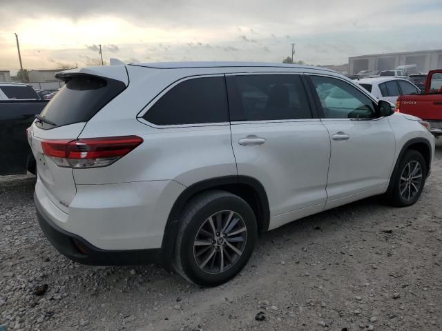 2018 Toyota Highlander SE