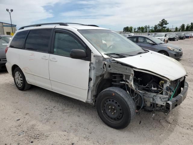 2006 Toyota Sienna CE