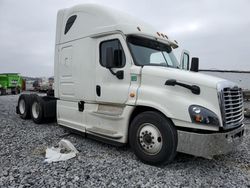 Salvage cars for sale from Copart Memphis, TN: 2018 Freightliner Cascadia 125