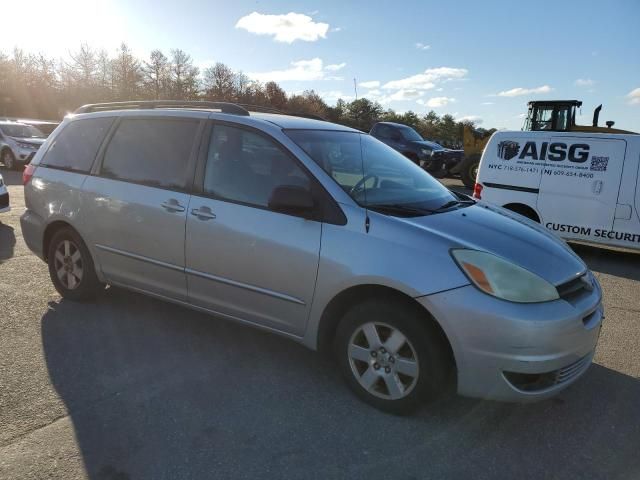 2004 Toyota Sienna CE