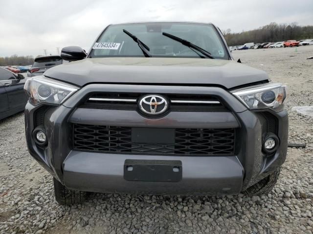 2023 Toyota 4runner SE