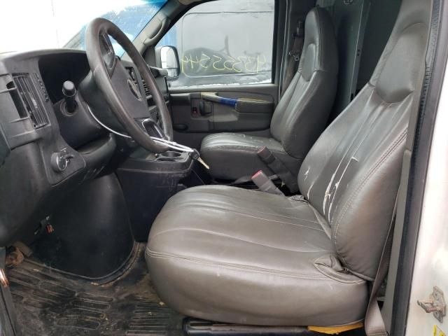 2008 Chevrolet Express G2500