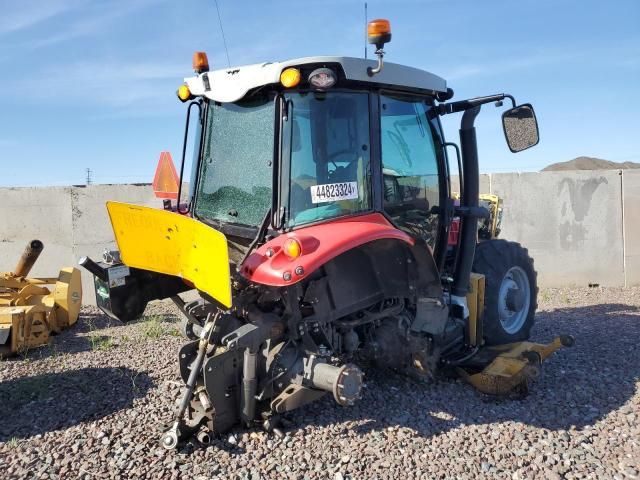 2019 Massey Ferguson Tractor