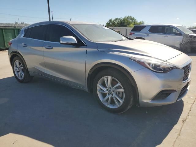 2018 Infiniti QX30 Base