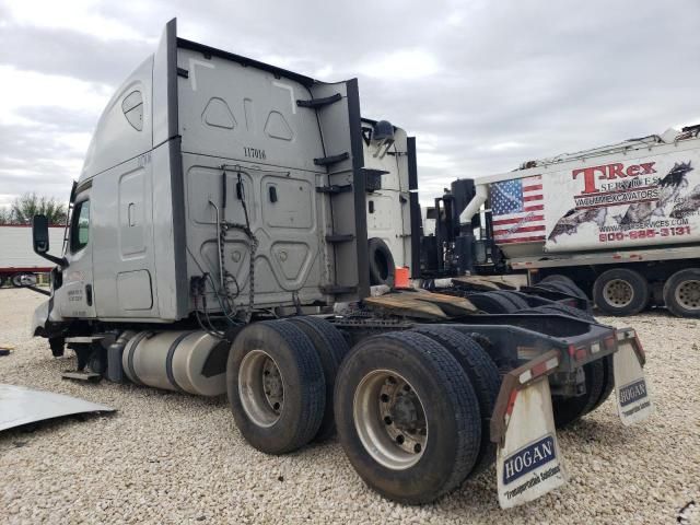 2021 Freightliner Cascadia 126