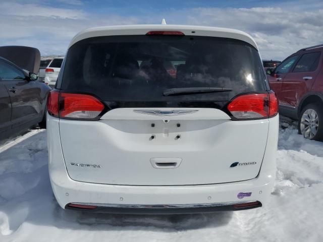 2018 Chrysler Pacifica Hybrid Limited