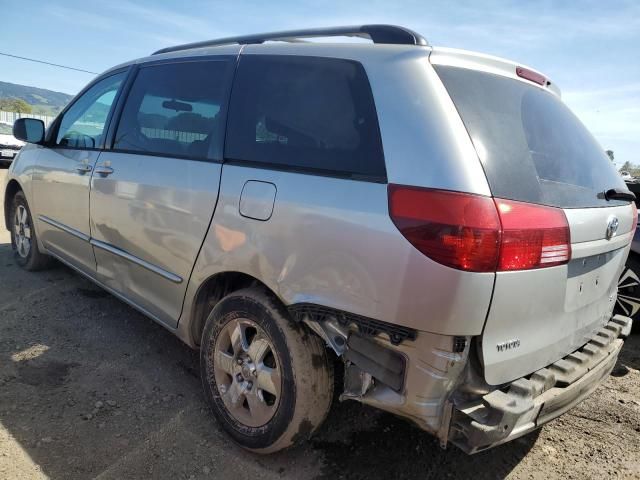 2005 Toyota Sienna CE