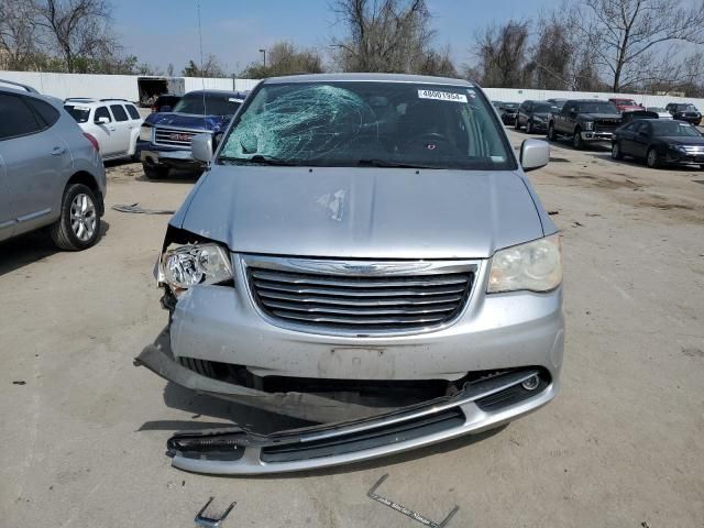 2012 Chrysler Town & Country Touring