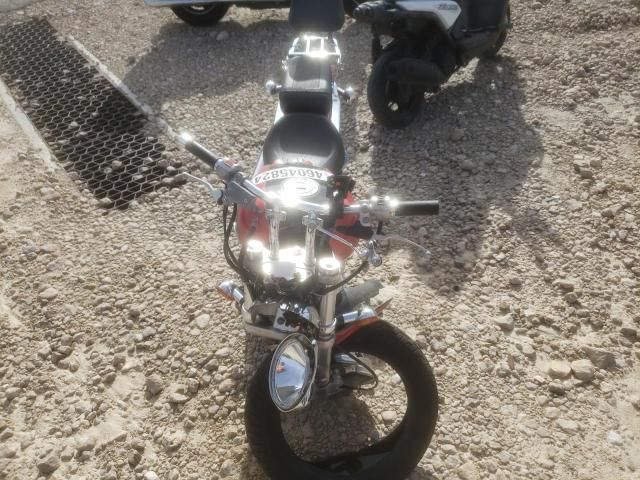1999 Suzuki VZ800