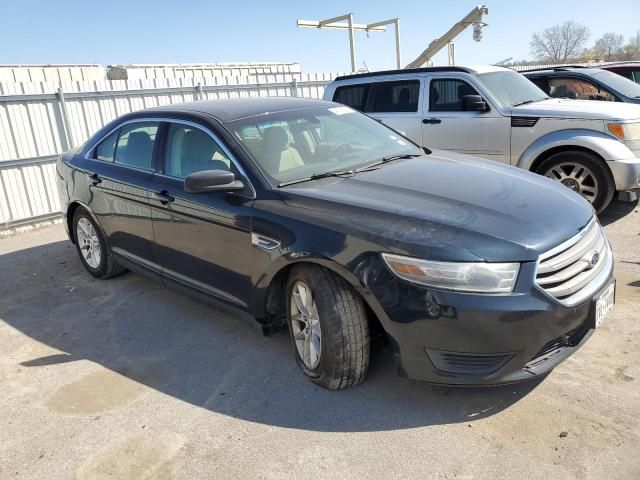 2014 Ford Taurus SE