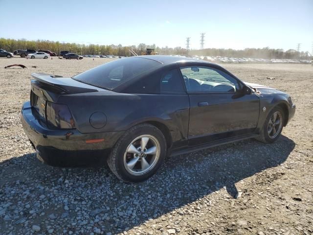 2004 Ford Mustang