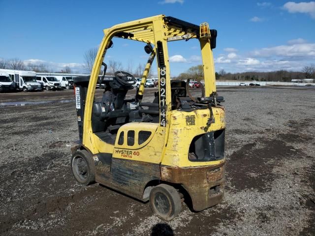 2010 Hyster ER Forklift