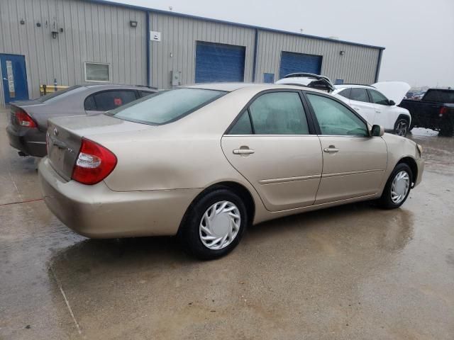 2004 Toyota Camry LE