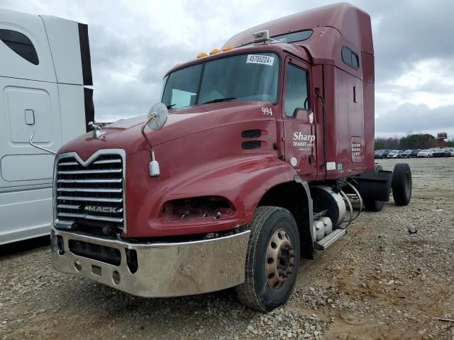 2013 Mack 600 CXU600