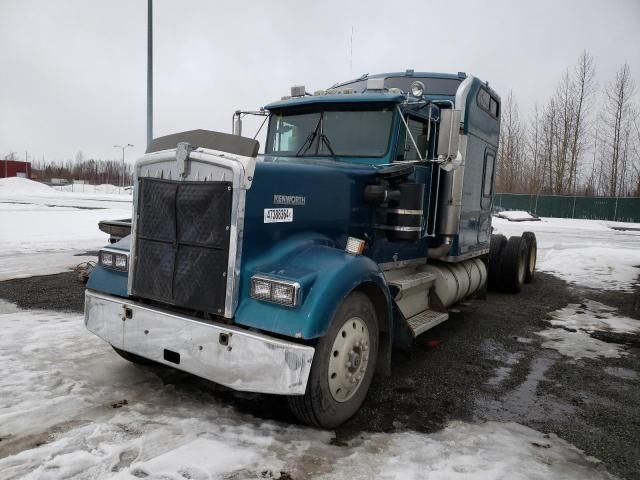 1995 Kenworth Construction W900